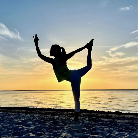 流動瑜珈 Vinyasa Yoga（週六）下午3:30-5:00 - Click Image to Close